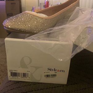 Style&co. Cute bedazzed metallic’y loafer, worn almost once!